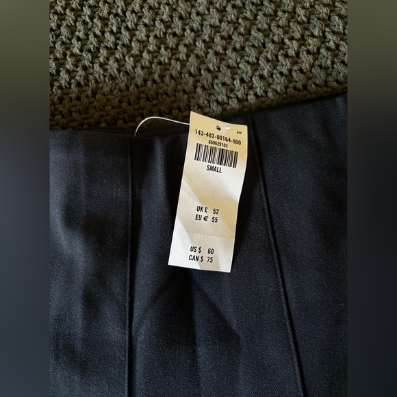 Abercrombie and Fitch Skirt - Picture 2 of 2